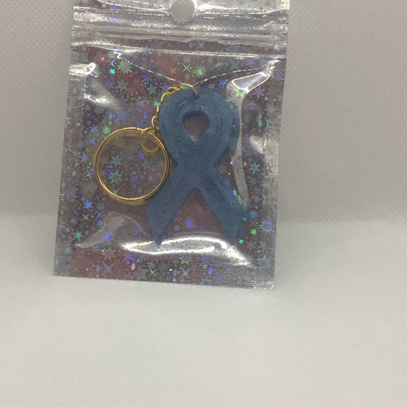 Hope Ribbon Keychain - Picture 2 of 5